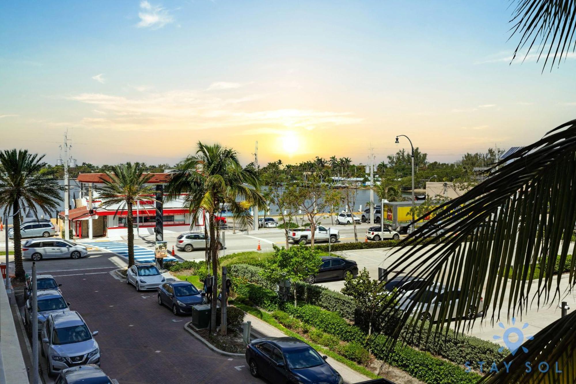 Rooftop Pool - Hollywood Beach Boardwalk Ngoại thất bức ảnh