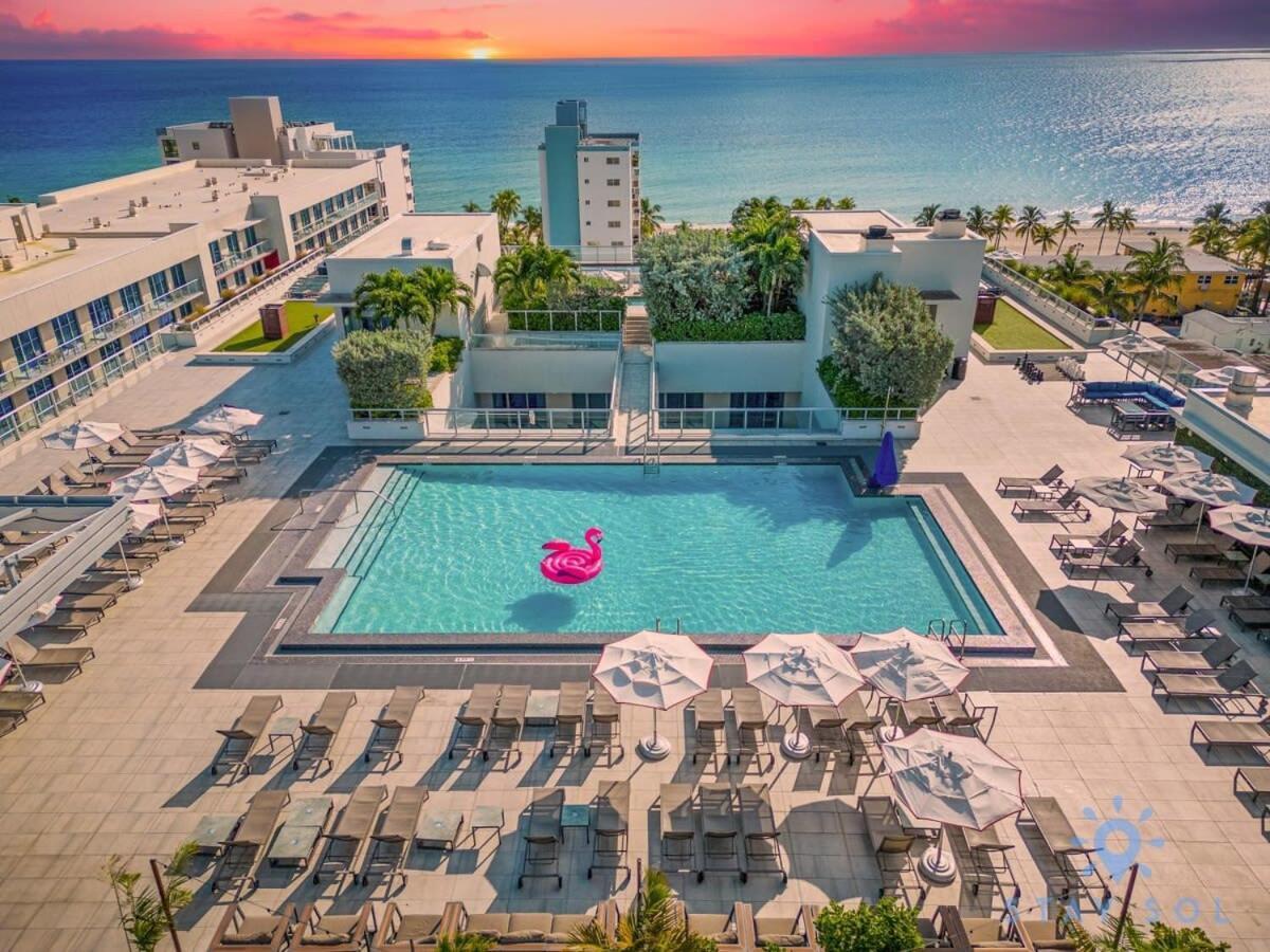 Rooftop Pool - Hollywood Beach Boardwalk Ngoại thất bức ảnh