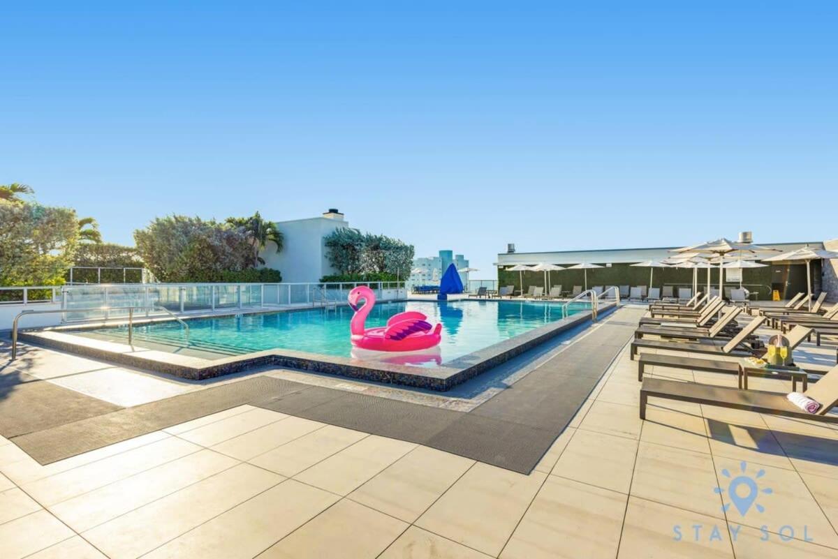 Rooftop Pool - Hollywood Beach Boardwalk Ngoại thất bức ảnh