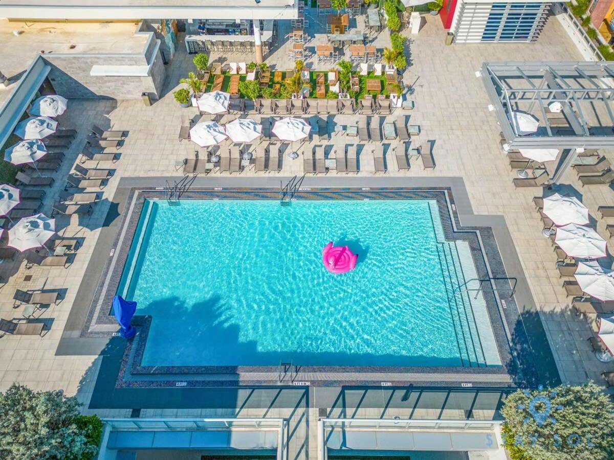 Rooftop Pool - Hollywood Beach Boardwalk Ngoại thất bức ảnh