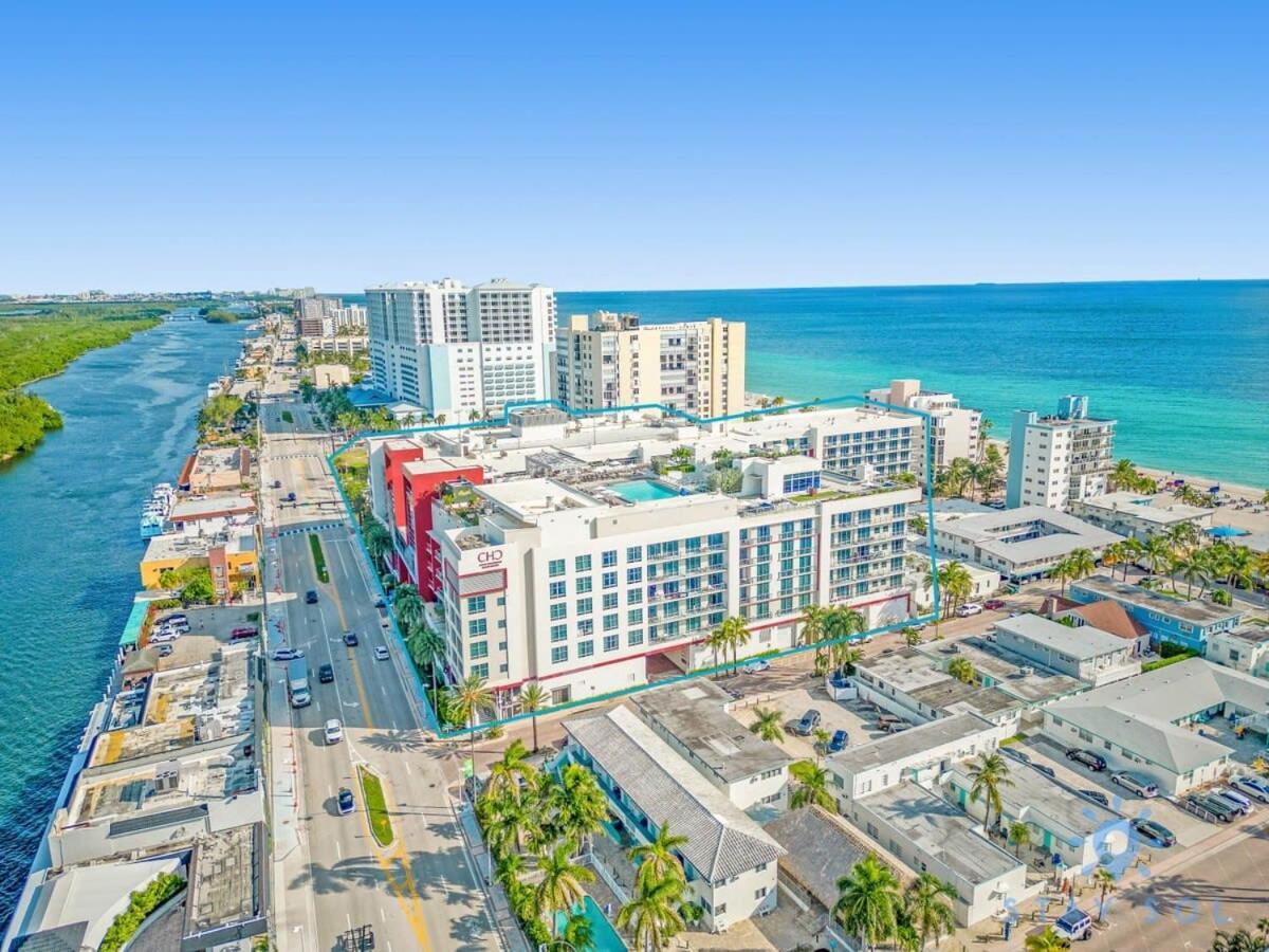 Rooftop Pool - Hollywood Beach Boardwalk Ngoại thất bức ảnh