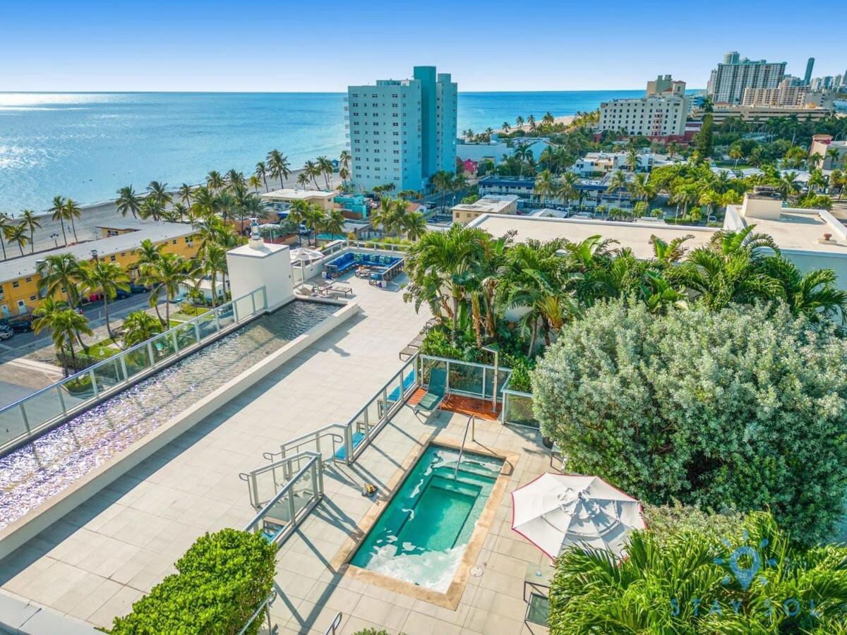 Rooftop Pool - Hollywood Beach Boardwalk Ngoại thất bức ảnh